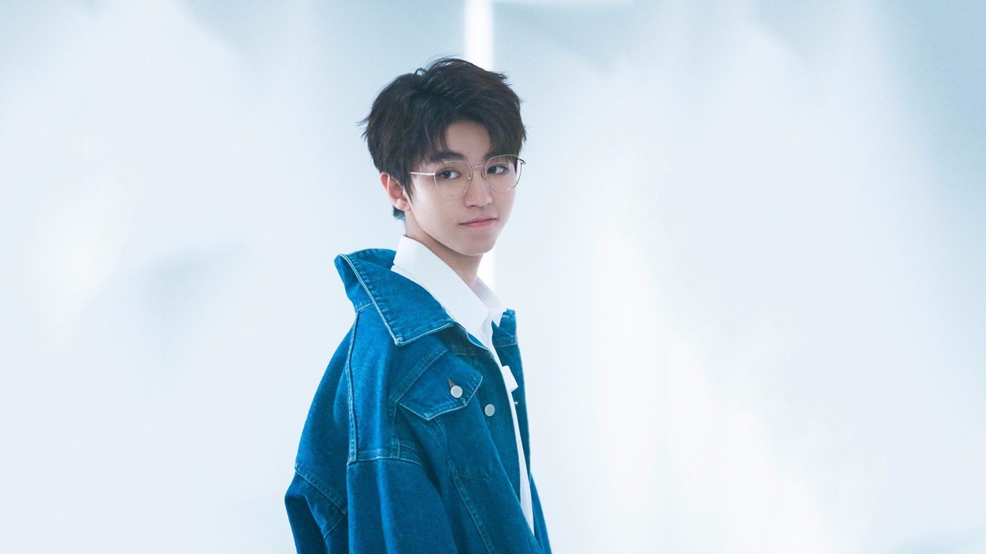 穆里尼奥炮轰裁判引争议热议，穆里尼奥专题视频